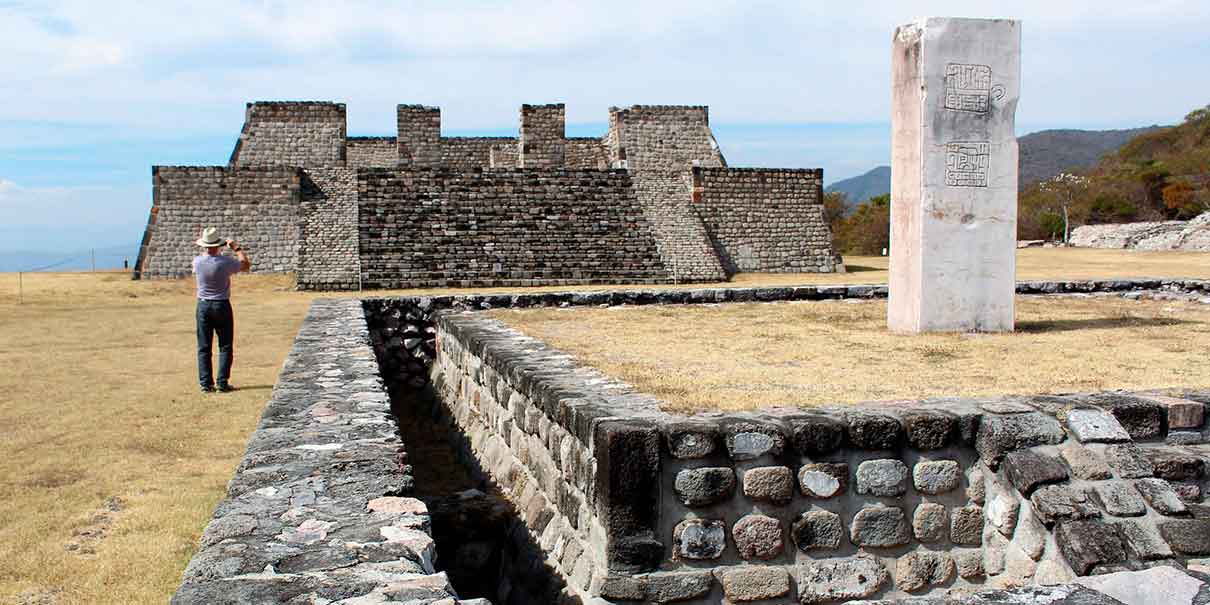 Zona Arqueológica de Xochicalco 