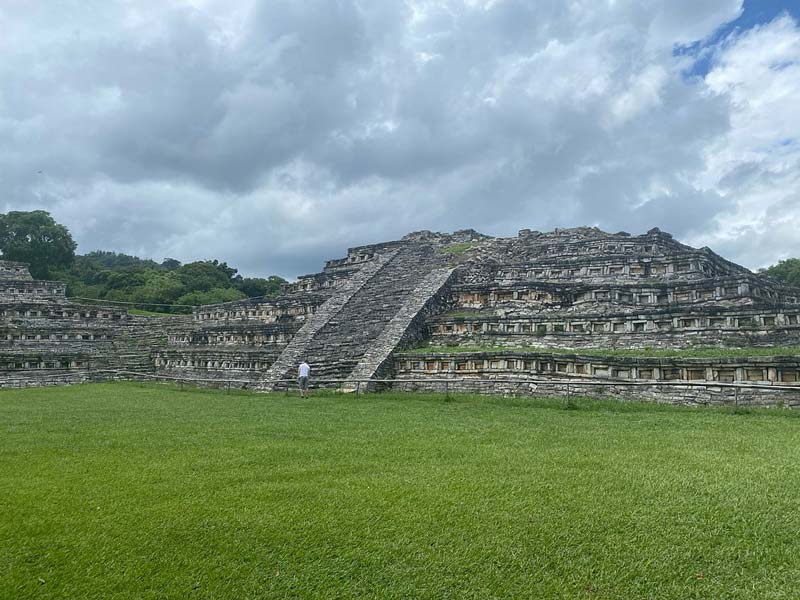 Zona-arqueológica-de-Yohualichan-Historia,-naturaleza-y-cultura-en-Puebla2.jpg