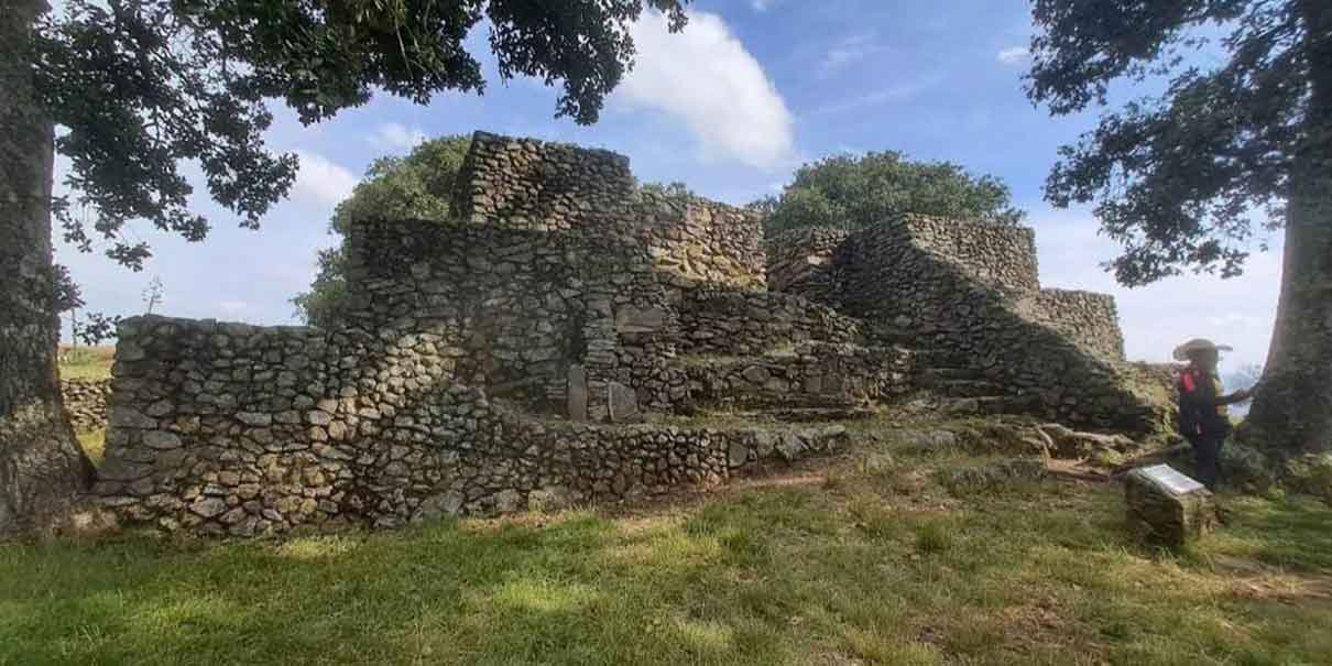Zona Arqueológica de Huamango.