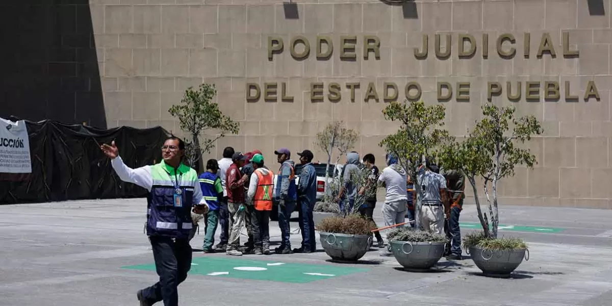 Pese a críticas a Ramírez Téllez, no habrá limpia interna en el Poder Judicial de Puebla: gobernador
