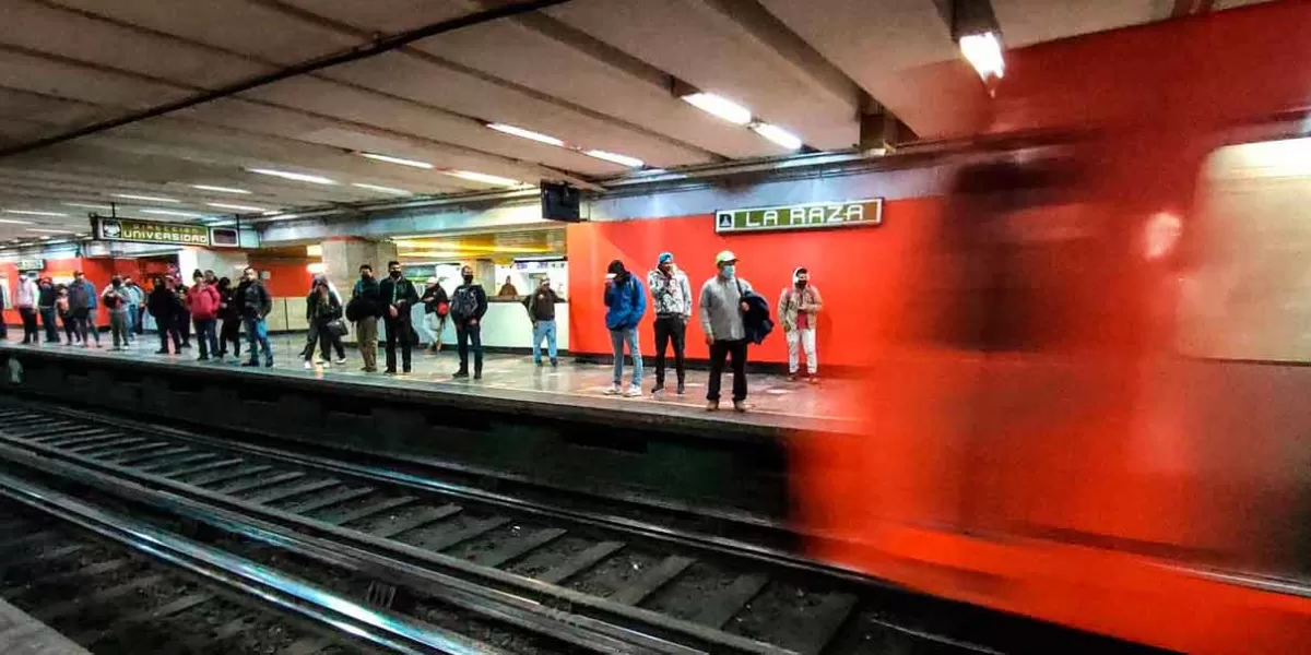 Revelan último mensaje del hombre que arrojó a una joven al Metro