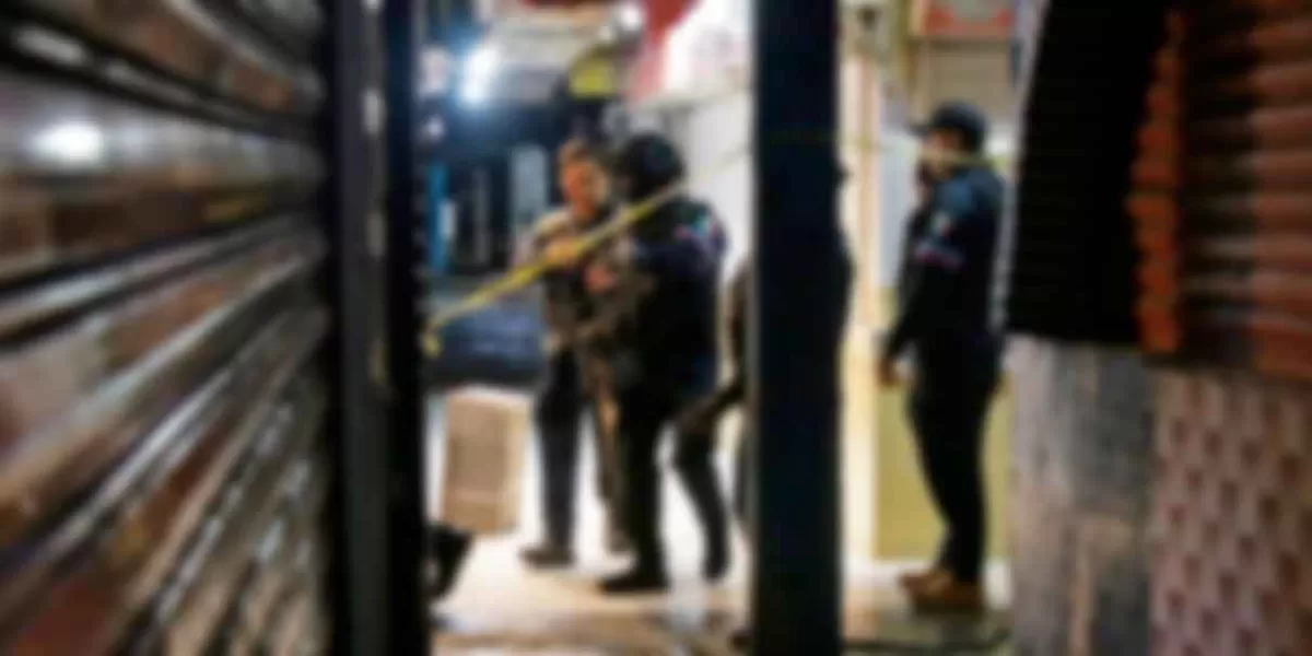 Banda de extorsionadores armaron balacera en el mercado Morelos, hubo un muerto y tres detenidos 
