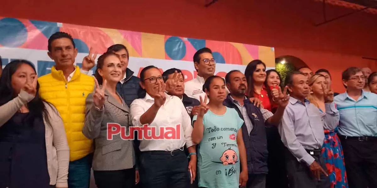 Frente Amplio por México inicia gira en Texmelucan; buscarán adeptos de cara al 2024