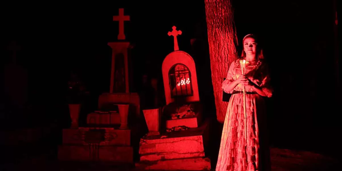 Atrévete a recorrer de noche "La Antigua Ciudad de los Muertos" en Puebla