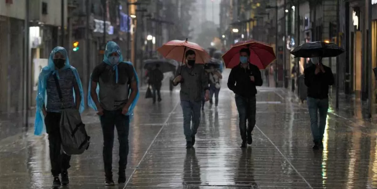 Ciclón tropical llegará a ocho estados de México, se sentirán lluvias intensas 