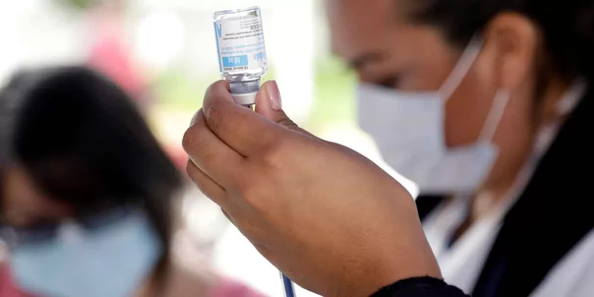 Inicia jornada de vacunación contra Influenza y Covid-19 en Puebla
