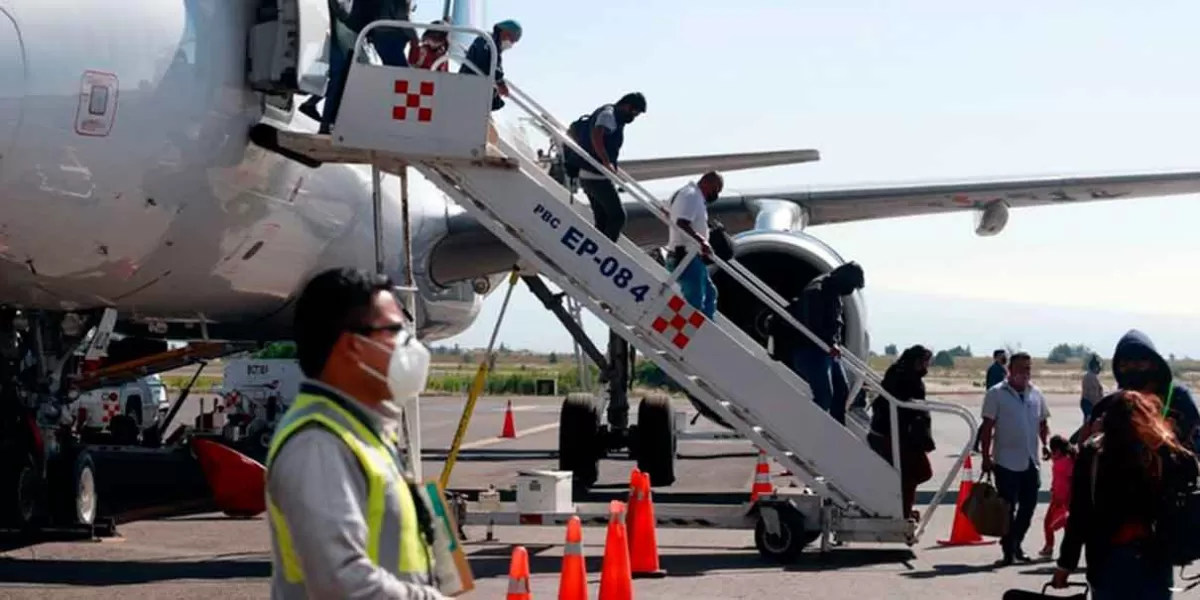 Aeropuertos de Puebla, Uruapan y Palenque serán operados por la Sedena