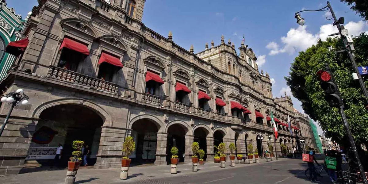 Este martes se designarán a gerente y secretario particular municipal de Puebla