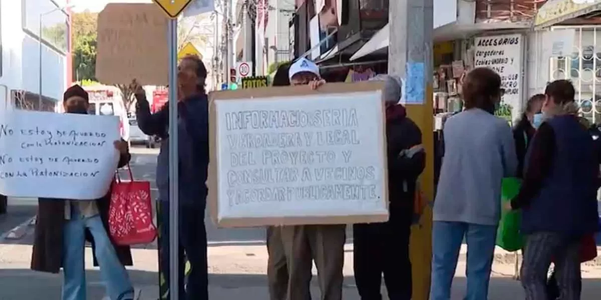 Pese a protestas, calles del Barrio de Santiago serán peatonales