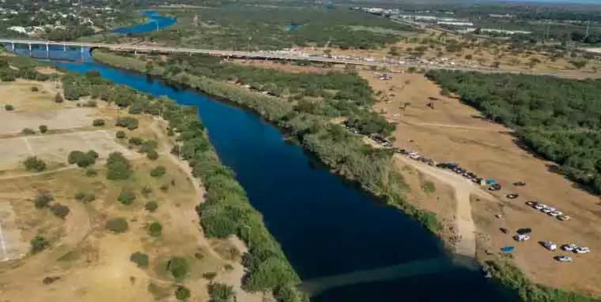 Texas deja morir a 3 mexicanos que intentaron cruzar el río Bravo; leyes inhumanas