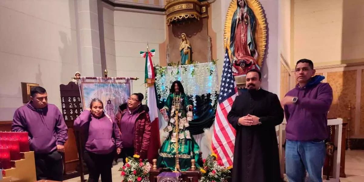 Realizan procesión en honor al Padre Jesús Peregrino en Estados Unidos