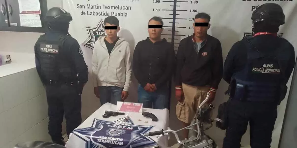 Por portar armas de fuego y droga, tres hombres detenidos en Texmelucan
