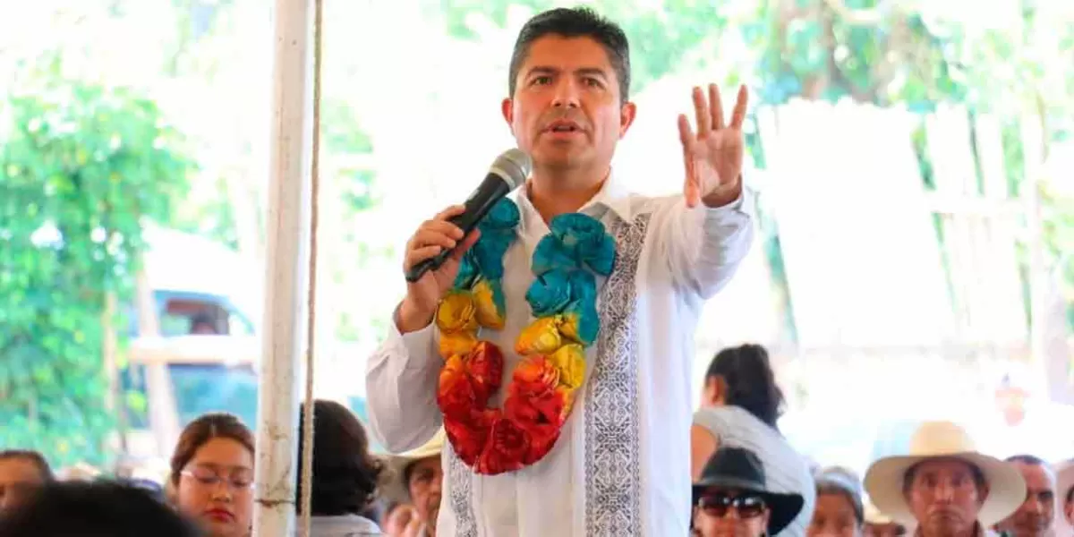 Lalo Rivera sólo trabajando en equipo mejorará el estado de Puebla