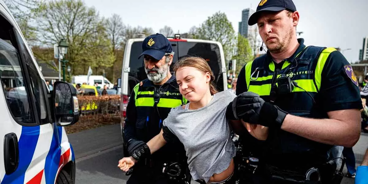 La activista sueca Greta Thunberg de nueva cuenta es arrestada