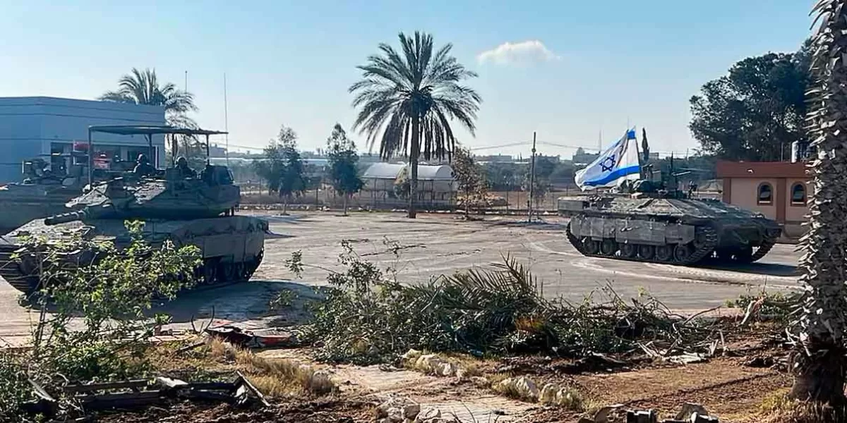Israel toma el control del paso fronterizo con Egipto tras entrar a Rafah