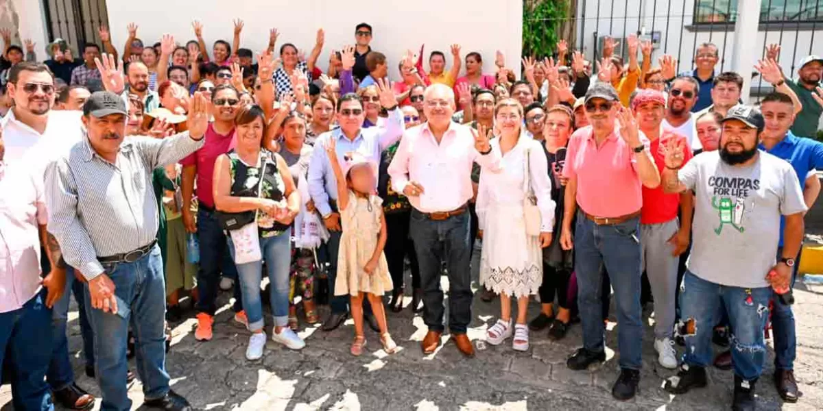 Entregan constancia de mayoría a Rogelio López como alcalde electo por Huauchinango