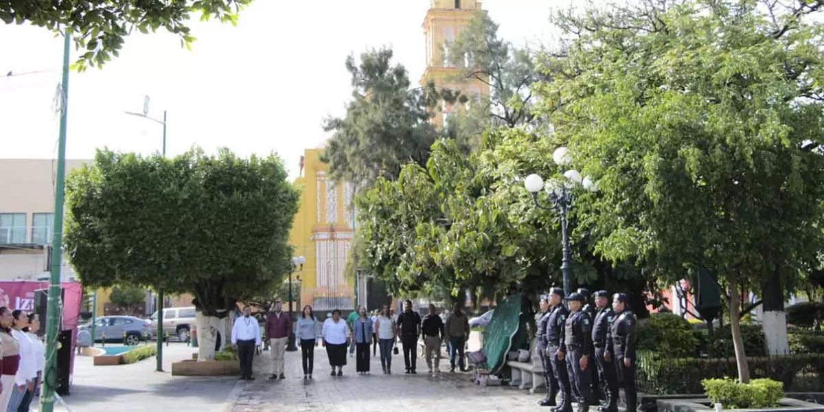 Se recordó en Izúcar el 152 aniversario luctuoso de Benito Juárez