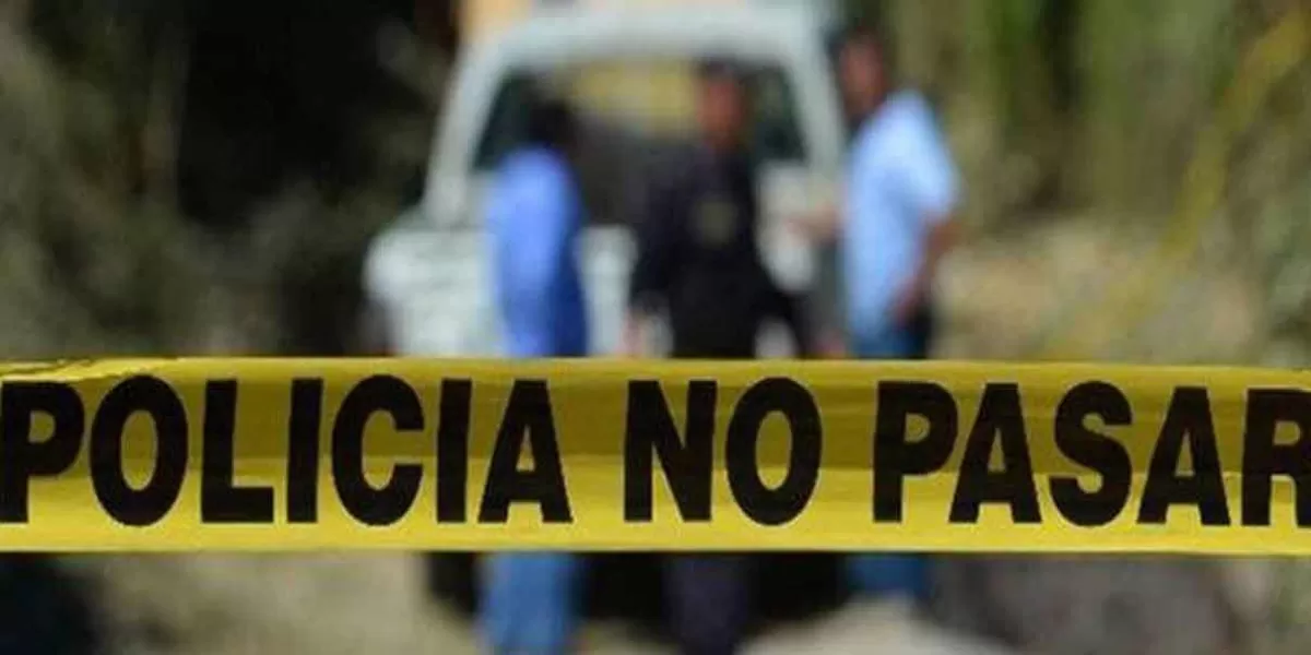 Localizan cadáver en descomposición en acceso al relleno sanitario de Tehuacán