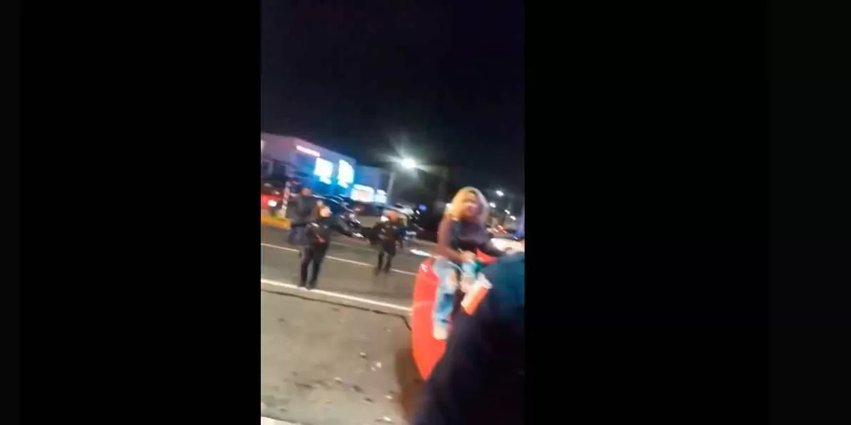 VIDEO “LadyHawái”  presume influyentismo y dinero después de volcar su auto 