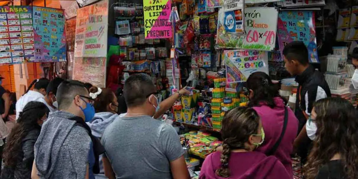 Los ambulantes tendrán permiso para vender útiles escolares en el Centro