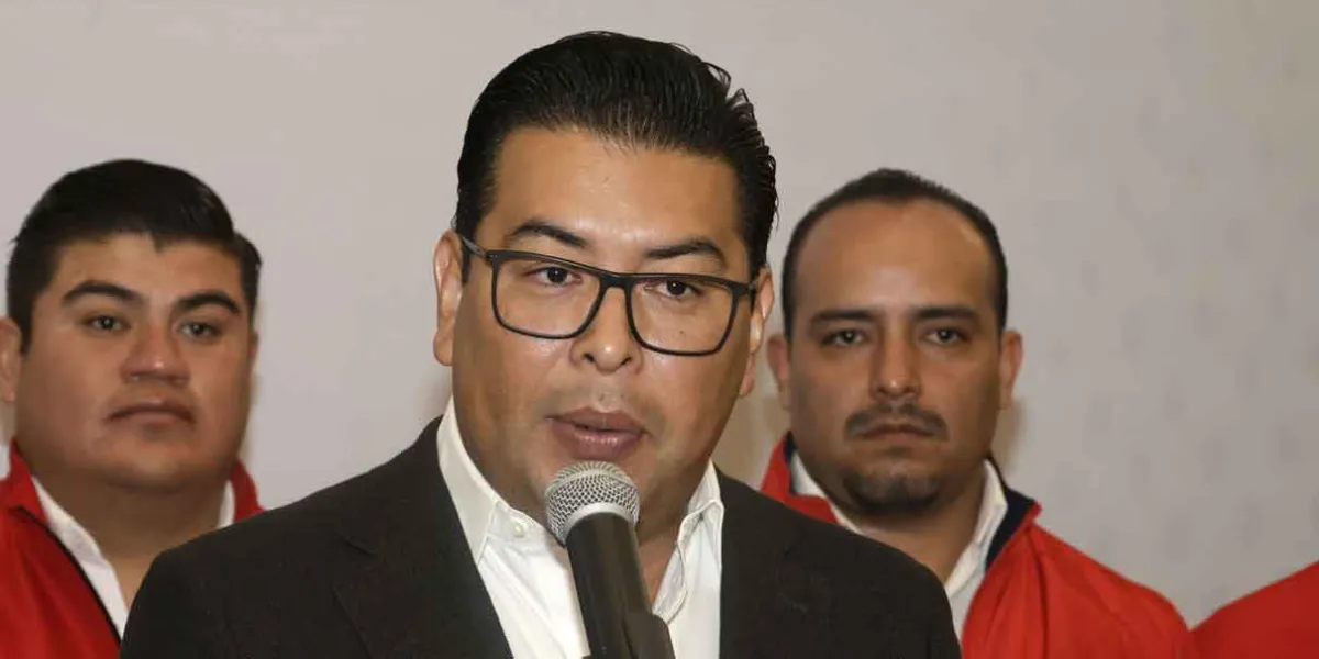 Néstor Camarillo rechazó que el PRI sea recicladora de políticos