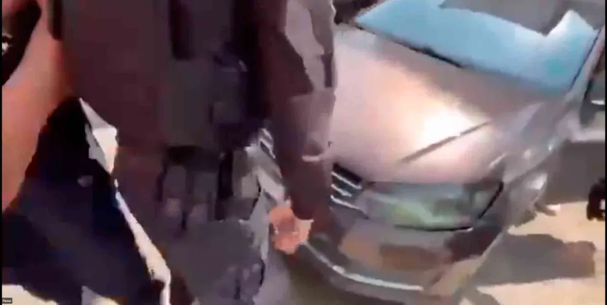 Cuernavaca. Policías y vecinos protagonizan pelea por toma de agua