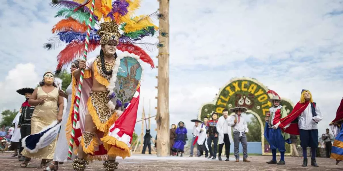 Ven y conoce la fiesta del Huey Atlixcáyotl en Atlixco