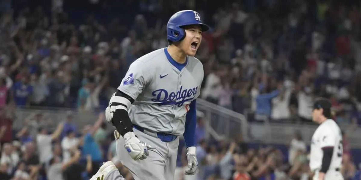 Ohtani, primer beisbolista en lograr 50 jonrones y 50 robos en una misma temporada