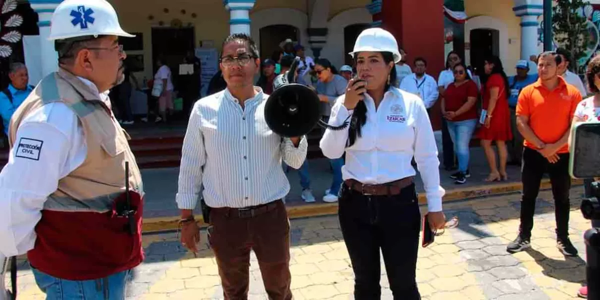 Participativo simulacro de sismo en Izúcar, fue encabezado por Irene Olea