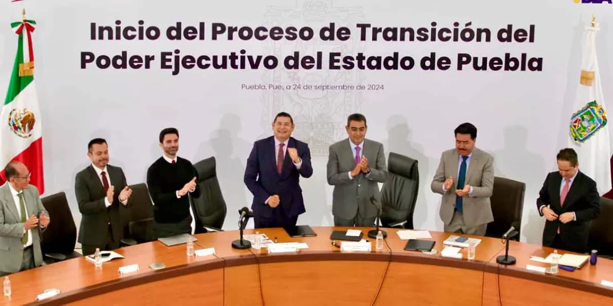 Transición histórica en Puebla: gobernadores destacan compromiso y continuidad para el desarrollo del estado