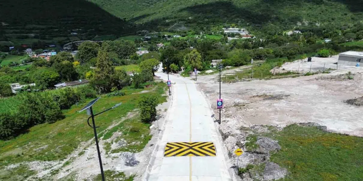 Adán Domínguez entrega tres obras en San José El Aguacate