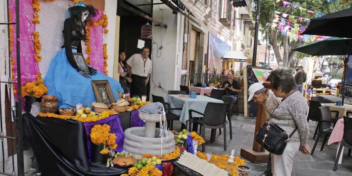 Día de muertos en “Los Sapos" con Corredor de Ofrendas