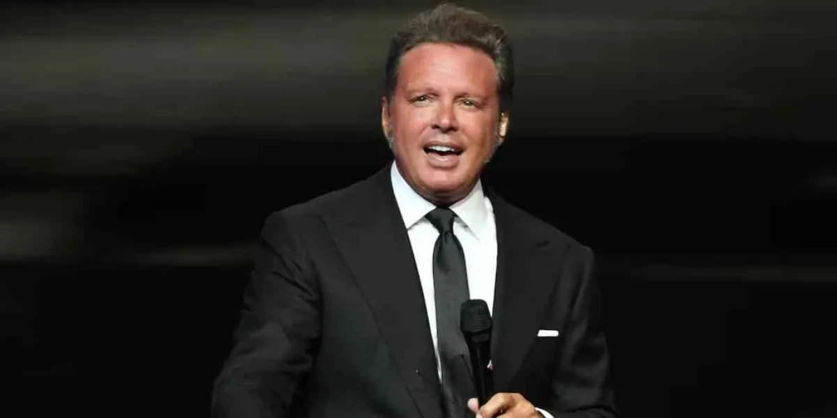 Luis Miguel se contagió de Covid-19, suspendió cinco conciertos en México