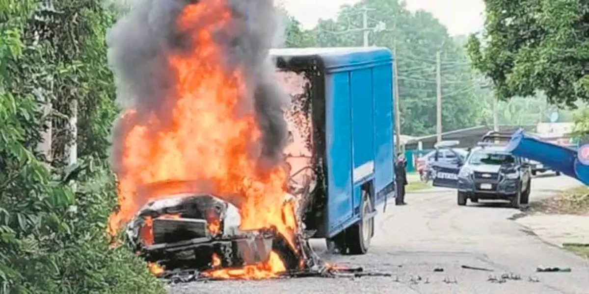 VIDEOS. Tercera ola de violencia en Tabasco; queman autos y atacan a negocios