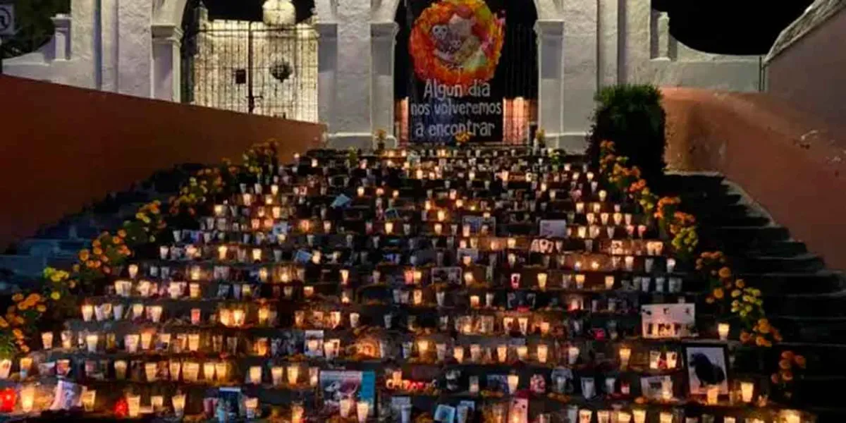 Ofrenda de amor: Atlixco recuerda a sus mascotas en el Día de Muertos