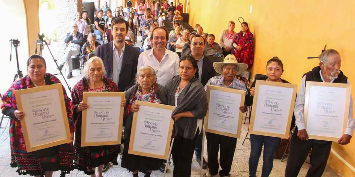 Seis “Tesoros Humanos Vivos” de Puebla reciben reconocimiento por su patrimonio cultural