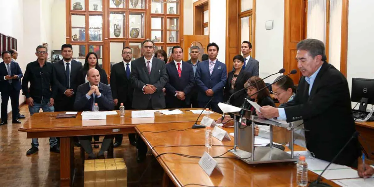 Instalan Consejo de Administración del OPD "Industrial de Abastos Puebla"