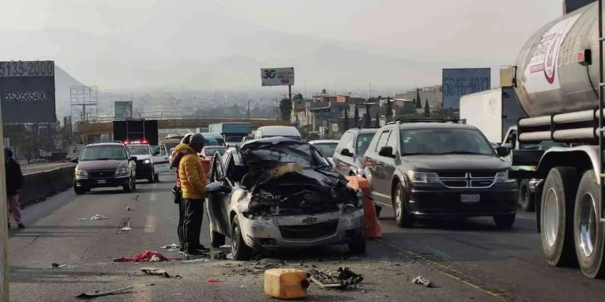 Una muerte dejo el accidente trágico sobre la autopista México-Puebla 