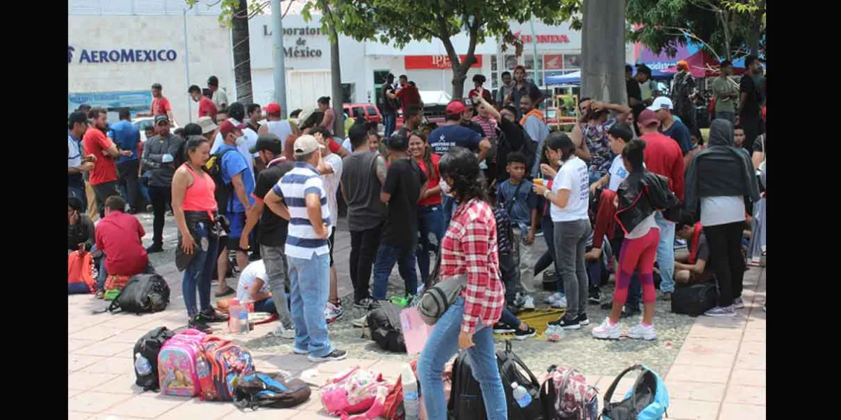 Caravana migrante con 2 mil 500 personas se dirige a la CDMX