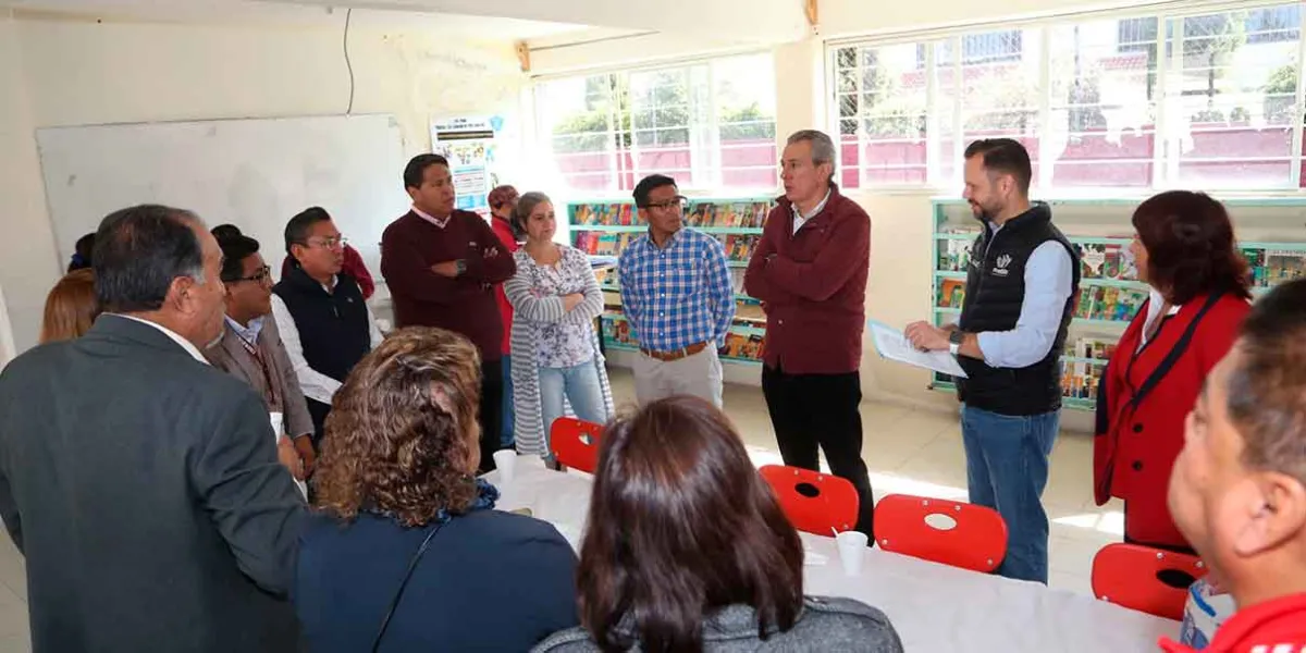 Pepe Chedraui construirá techo escolar en primaria de Totimehuacán