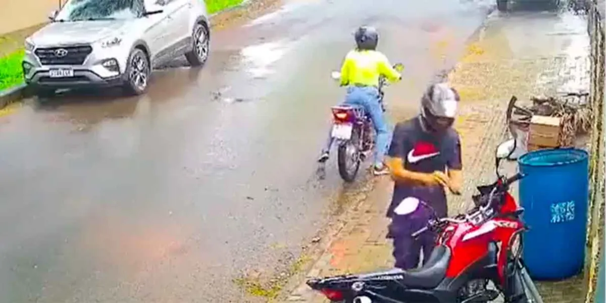 VIDEO. Ladrón abandona a su novia tras robar moto en Brasil