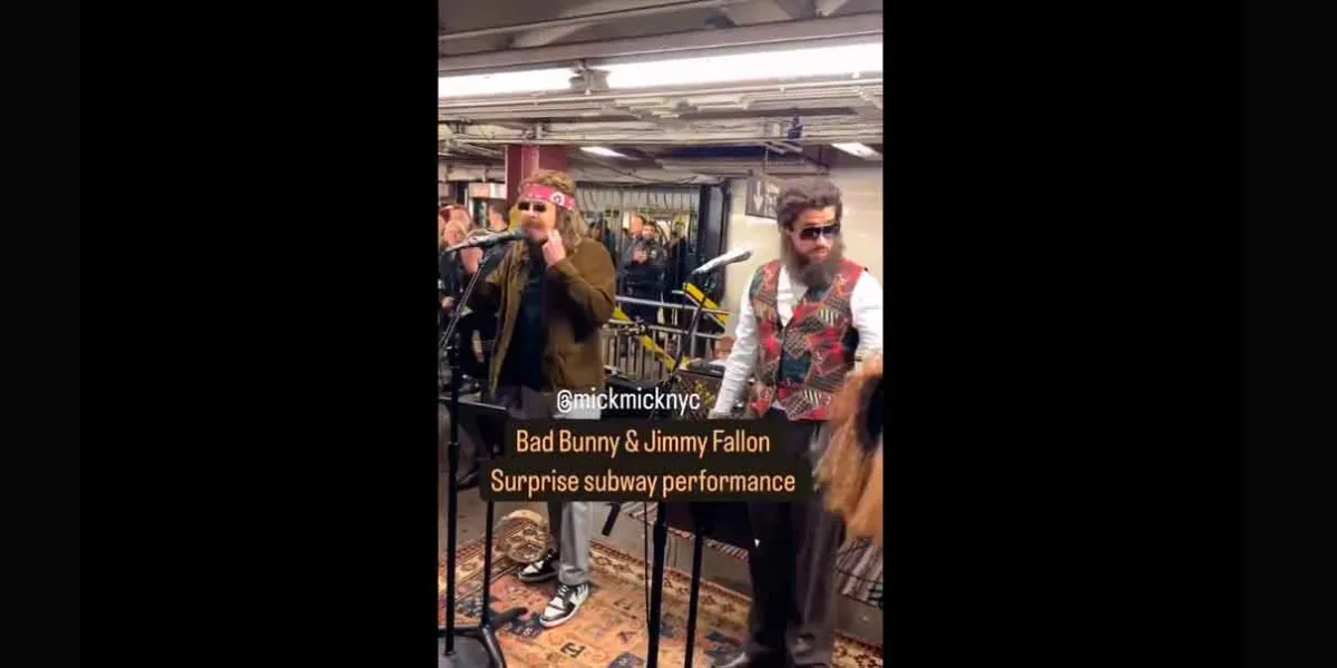 VIDEO. Bad Bunny canta disfrazado junto a Jimmy Fallon en el metro de NY 