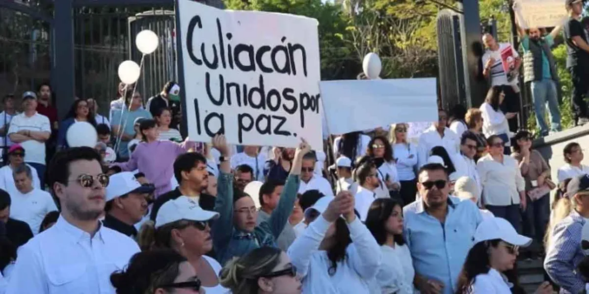 Ciudadanos de Sinaloa vuelven a marchar para exigir paz ante la narcoviolencia