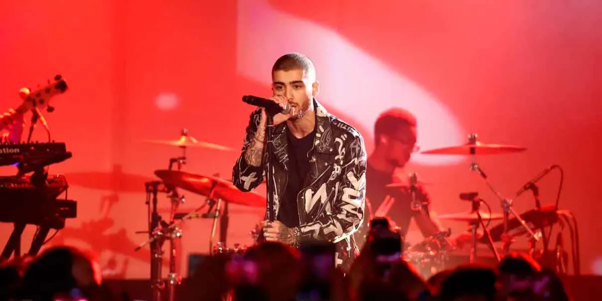 Zayn Malik ex integrante de One Directión abre un segundo concierto en CDMX