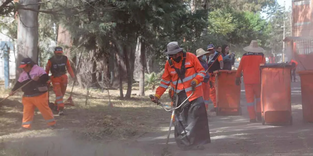 Supervisa Chedraui mantenimiento a los espacios públicos del Infonavit Amalucan