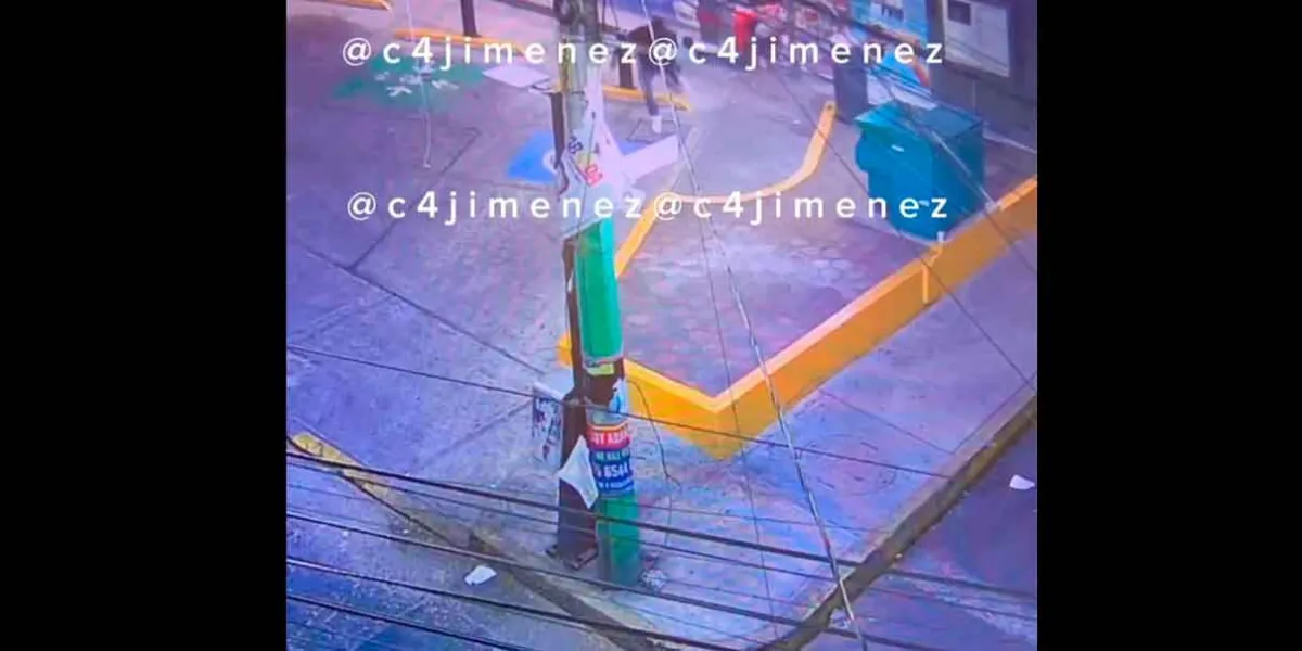 Al ver a su compañero abatido cómplice huye de Oxxo en Iztapalapa