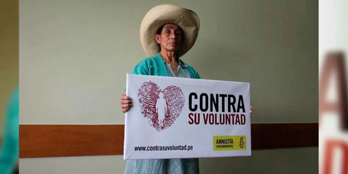 Mujeres en Perú exigen justicia por esterilizaciones forzadas: ‘Este silencio empieza por el Estado’