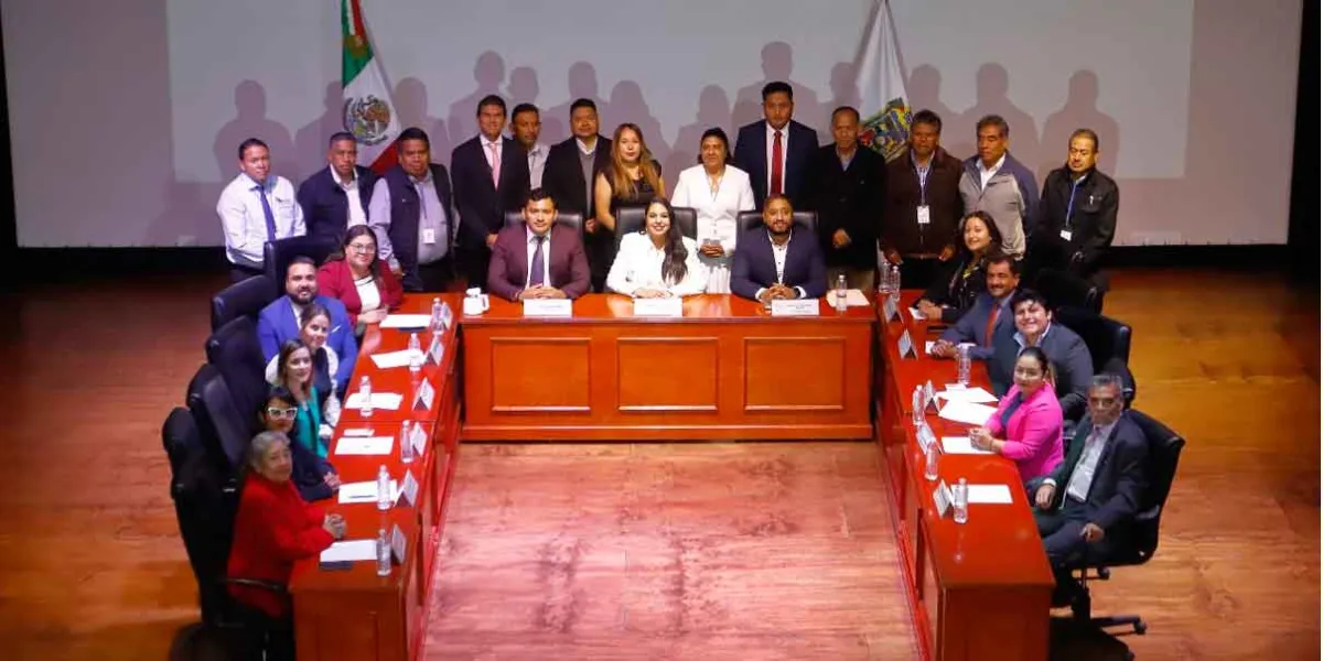 Asumieron cargo los ediles auxiliares de San Pedro Cholula 