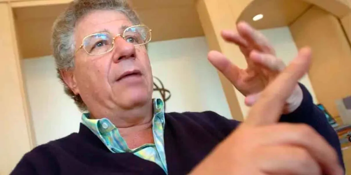  Carlos Alazraki se ampara por posible orden de aprehensión en su contra