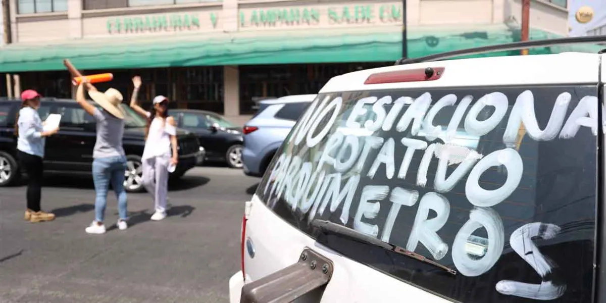 Diputados avalan primer dictamen para estacionamiento rotativo; vecinos advierten con más protesta